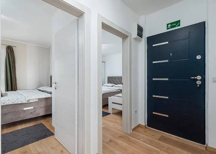 Apartman Massa 200 M To The Porec